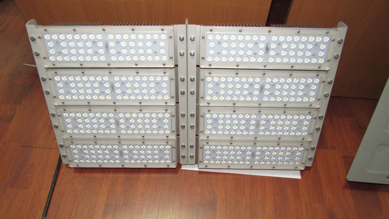 Светодиодный светильник ALV-ARM440-5K для тениса та крытых кортов LED SPORT